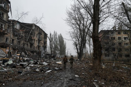 Окупанти прагнуть розширити буферну зону навколо Донецька