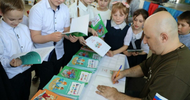 З тимчасово окупованої Луганщини на «відпочинок» до РФ відправлять 750 школярів