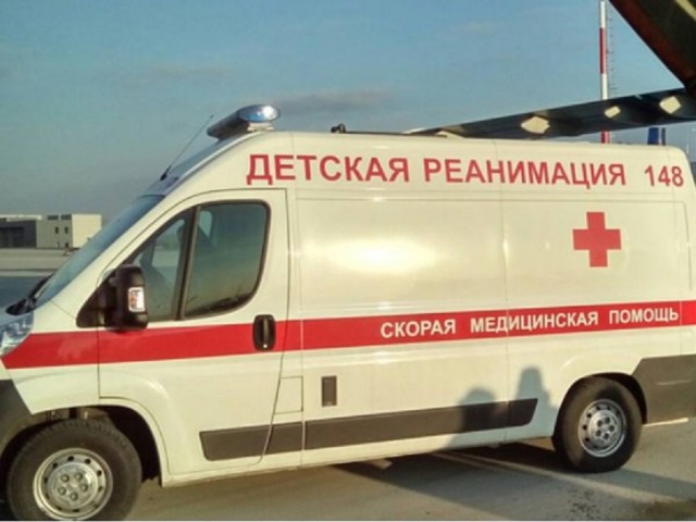 Через КПП «Донецк» проехал автомобиль «Детская реанимация»