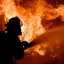 В Горловке пожаром в здании на улице Щукина уничтожена кровля