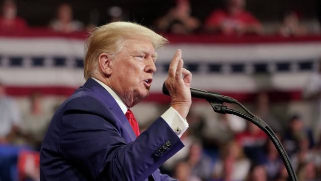 Трамп може готувати неприємну розв'язку війни в Україні