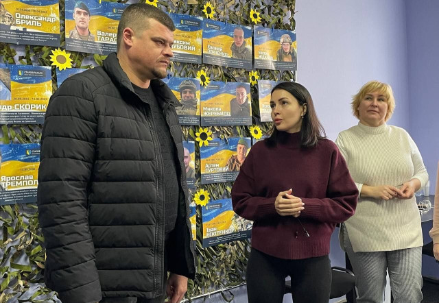Начальник Луганської ОВА перевірив гуманітарний хаб у Львові та відвідав Старобільську МВА