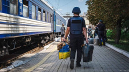 Увага! До кінця вересня заплановані два рейси з Донеччини на Буковину