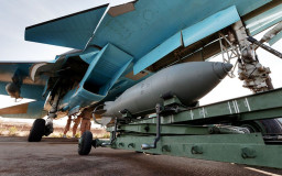 Російський літак "випадково" скинув бомбу на окуповане Рубіжне