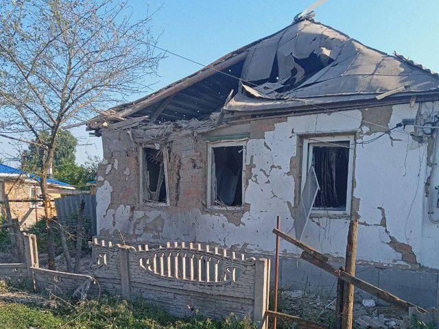 Росіяни продовжують обстрілювати Донеччину Росіяни продовжують обстрілювати Донеччину