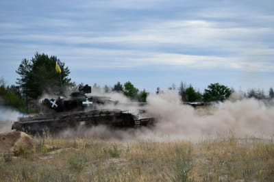 Інтенсивні бої на Торецькому напрямку: окупанти безуспішно намагалися прорвати оборону ЗСУ Інтенсивні бої на Торецькому напрямку: окупанти безуспішно намагалися прорвати оборону ЗСУ
