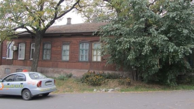 В окупованому Маріуполі знищено Гоголівську дерев'яну школу 1911 року