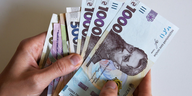 Україні доведеться виплачувати кредити протягом 35 років