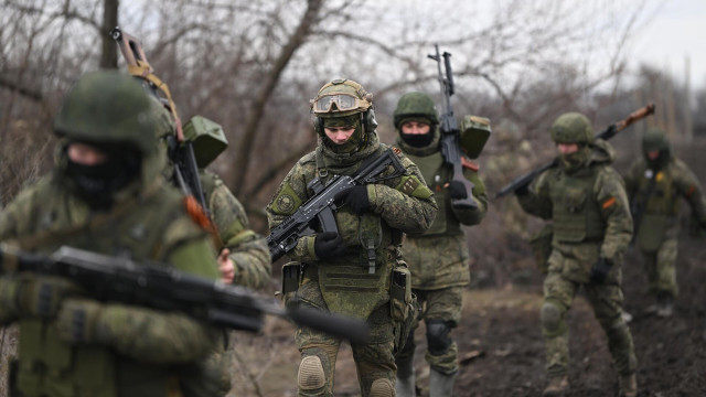 Окупанти штурмом зайшли на околиці села Іванівське на Донеччині