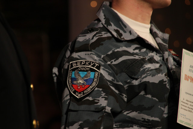 Слідкуємо за всіма: зрадників із Луганська буде покарано партизанами ЗСУ Слідкуємо за всіма: зрадників із Луганська буде покарано партизанами ЗСУ