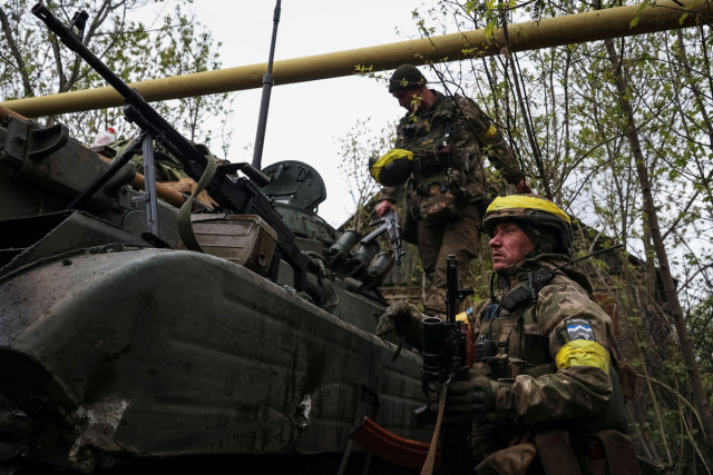 У Бахмуті відбуваються контактні зіткнення на відстані 10 метрів