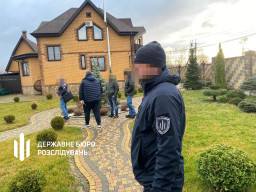 Депутата Рівненської облради підозрюють у незаконному збагаченні на мільйони доларів