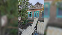 Минулої доби окупанти завдали 22 удари по населених пунктах Донеччини: оперативні дані та наслідки