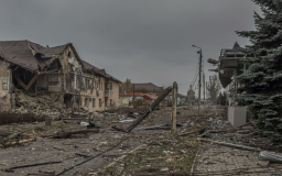 Курахове на Донеччині опинилося перед загрозою окупації: ЗСУ планують покинути позиції