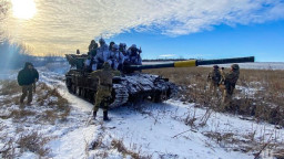 Українські захисники тримають оборону Часовоярського вогнетривкого заводу