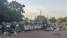 На окупованій Луганщині роками не вивозять сміття з дворів