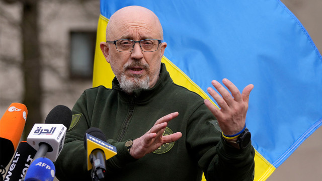 Очікування від української армії у суспільстві надмірно підігріті - Резніков