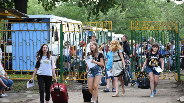 У "ЛНР" скоротили дитячу оздоровчу інфраструктуру до мінімуму: що відомо