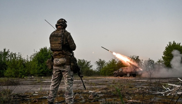 ЗСУ відбили 107 атак окупантів на Донеччині та Луганщині ЗСУ відбили 107 атак окупантів на Донеччині та Луганщині