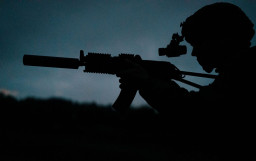 Загарбники хочуть стати &laquo;невидимками&raquo; на Донбасі та розробляють спеціальний костюм