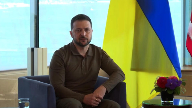 Бахмут залишається під контролем України - Зеленський