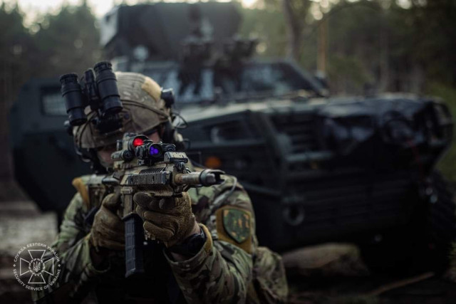 Окупанти на Луганщини готують обмеження для місцевих мешканців Окупанти на Луганщини готують обмеження для місцевих мешканців