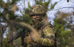 На окупованій Луганщині в школах викладають військову справу - ОВА