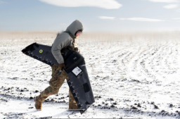 Бійці "Азову" показали як виявляють позиції росіян через БПЛА "Валькірія" на Торецькому фронті