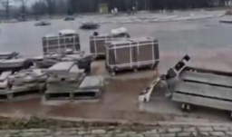 Мешканці Краматорська обурені оновленням плитки під час бойових дій