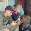 У Покровську військові допомогли евакуювати вагітну жінку