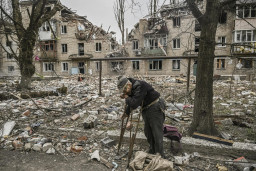 Тепла не буде: в Авдіївці не можуть допомогти місцевим мешканцям