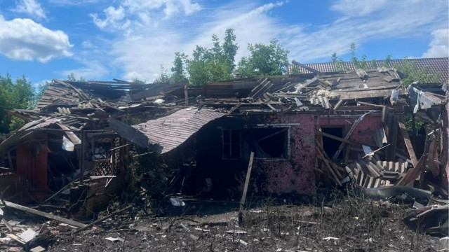 Удар ФАБ-250 по Слов'янську: загинув 67-річний чоловік, троє поранено