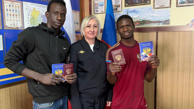 Двом африканським найманцям видали російські паспорти на окупованій Луганщині