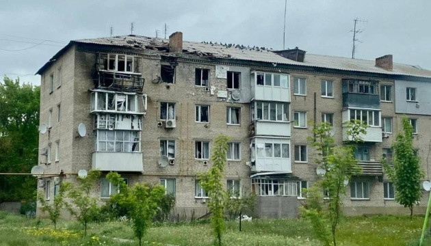 У окупованому Сіверськодонецьку росіяни залишили 13 будинків без обіцяного ремонту - ОВА У окупованому Сіверськодонецьку росіяни залишили 13 будинків без обіцяного ремонту - ОВА