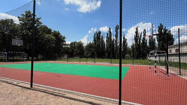 Росіяни заявили про відкриття спортмайданчика у Ясинуватій