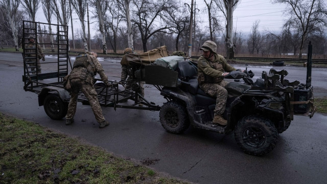У прифронтовій Дружківці облаштовують антидронові сітки