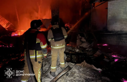 На Лиманщини вогнеборці ліквідували пожежі, спричинені російськими обстрілами (ФОТО)