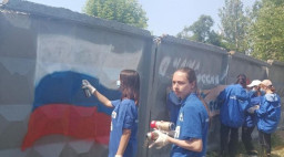 Дітей із Сєвєродонецька змусили зафарбовувати графіті