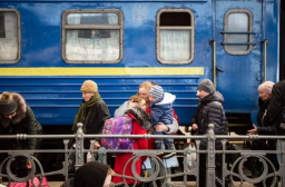 На Донеччині оголосили про примусову евакуацію населення