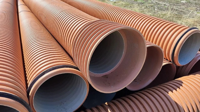 В окупованому Лутугине жителі залишаться без води до 2027 року В окупованому Лутугине жителі залишаться без води до 2027 року