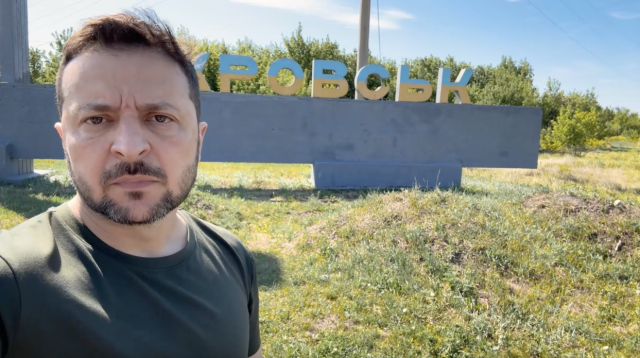 Президент Зеленський анонсував "серйозну розмову" з чиновниками під час візиту на Донеччину