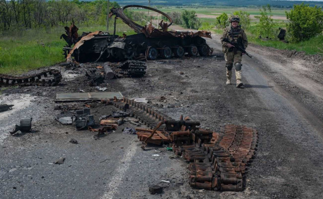Ворог просунувся в районі семи населених пунктів на Донеччині та Луганщині – DeepState