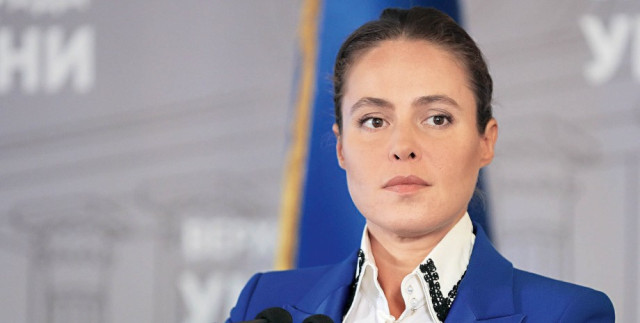 Володимир Зеленський ввів санкції проти екснардепки з Луганська Наталії Королевської