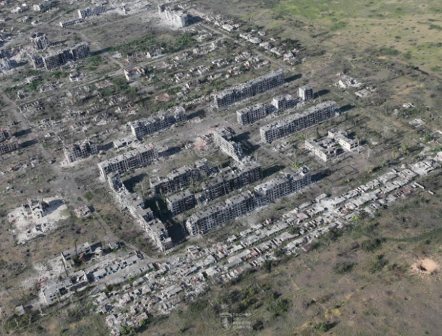 У Часовому Яру ворог намагається зайти на позиції ЗСУ використовуючи маскування - 24 ОМБр