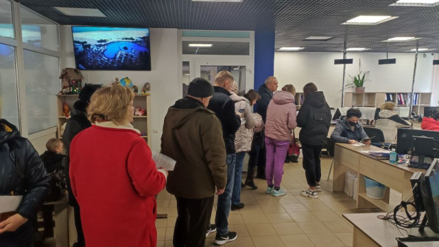 Щотижневі консультації для переселенців із Донеччини стартували у Дніпрі Щотижневі консультації для переселенців із Донеччини стартували у Дніпрі