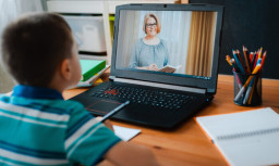 Учням Донеччини передали понад 2 тисячі хромбуків для дистанційного навчання