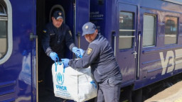 27 осіб з Донеччини зустріли на Рівненщині: рятувальники та медики об'єдналися для допомоги