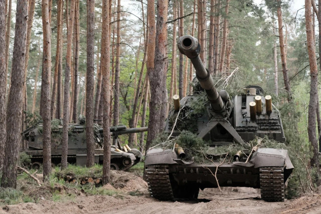 Окупанти кинули свої позиції на Донеччині та втекли в Росію