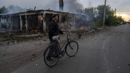 Понад 1200 цивільних залишаються заблокованими у Покровську