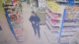 У Донецьку озброєний чоловік влаштував стрілянину в супермаркеті